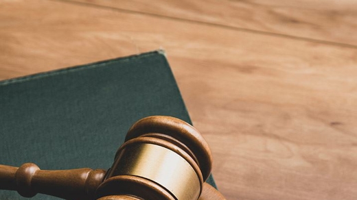 gavel